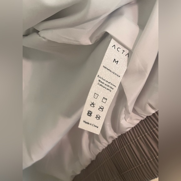 Acta windbreaker - Picture 4 of 5